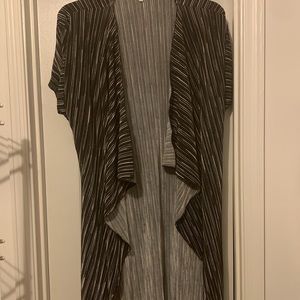 LulaRoe Shirley kimono